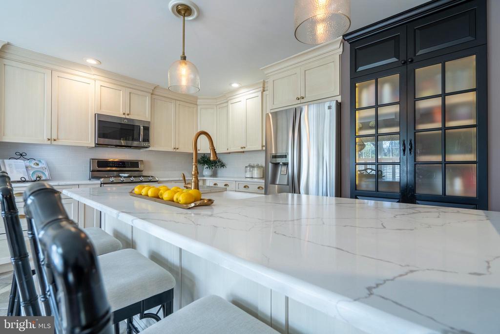 150 Medinah Dr