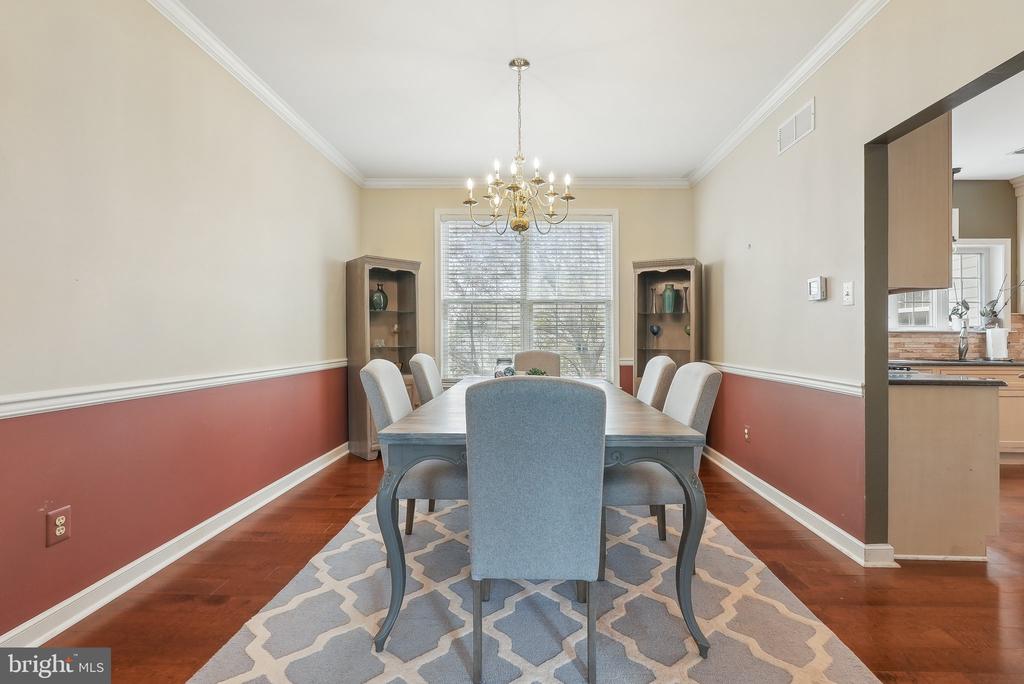 1107 Greystone Rd