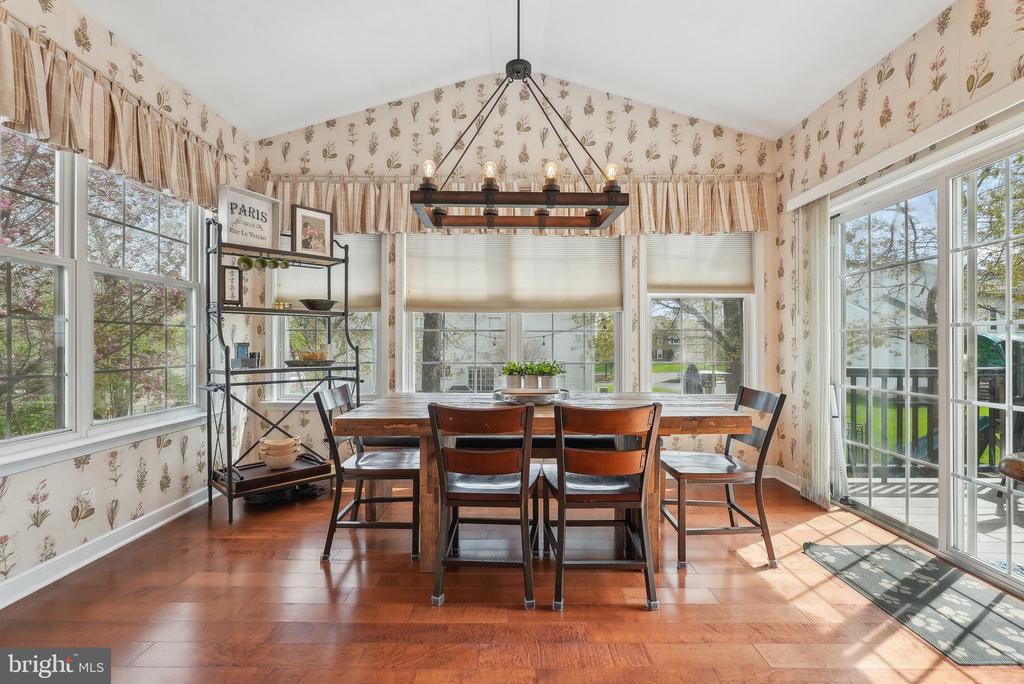 1107 Greystone Rd