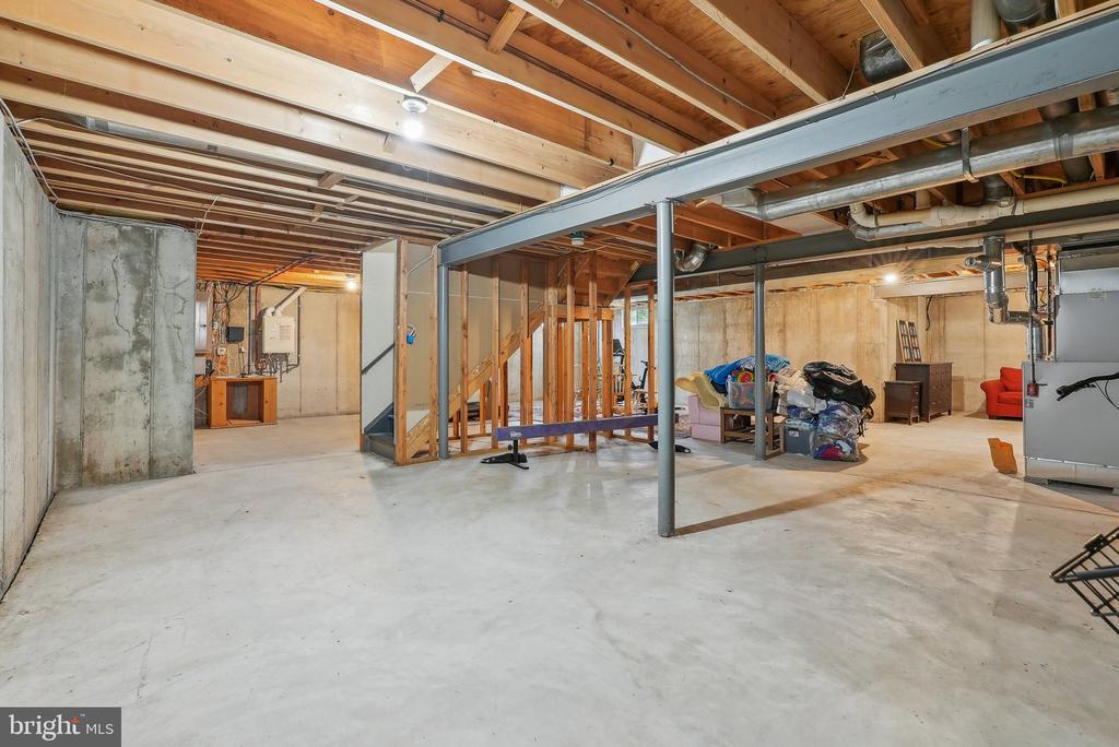 1107 Greystone Rd