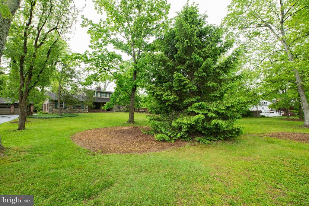 927 Herman Rd
