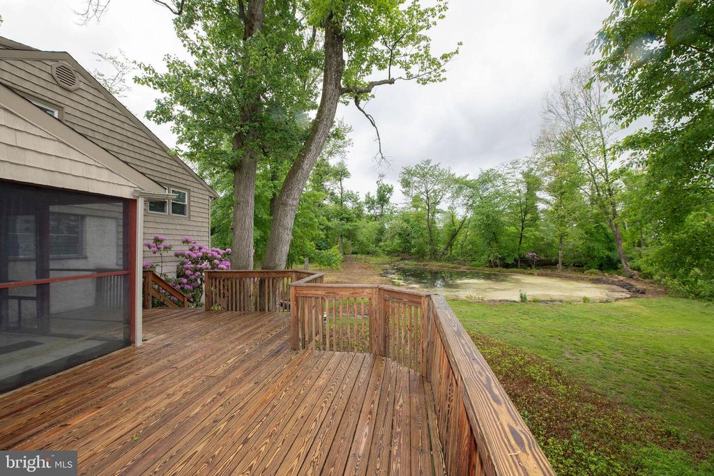 927 Herman Rd
