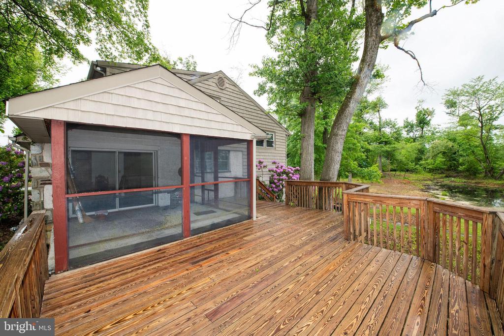 927 Herman Rd