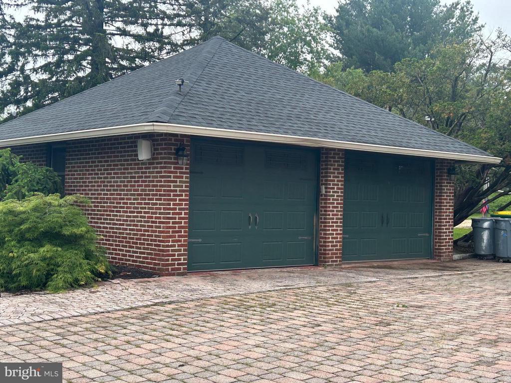 3232 Skippack Pike