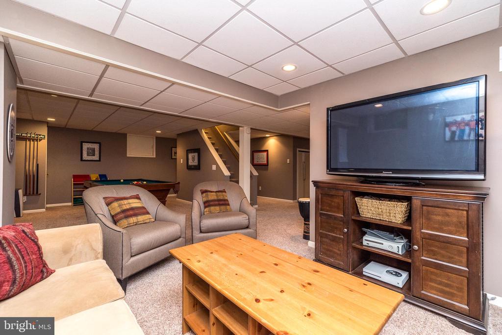 1212 Wallace Dr