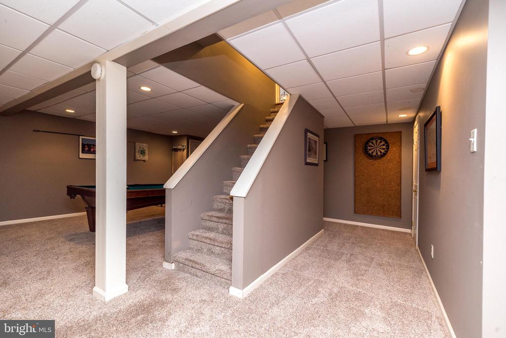 1212 Wallace Dr