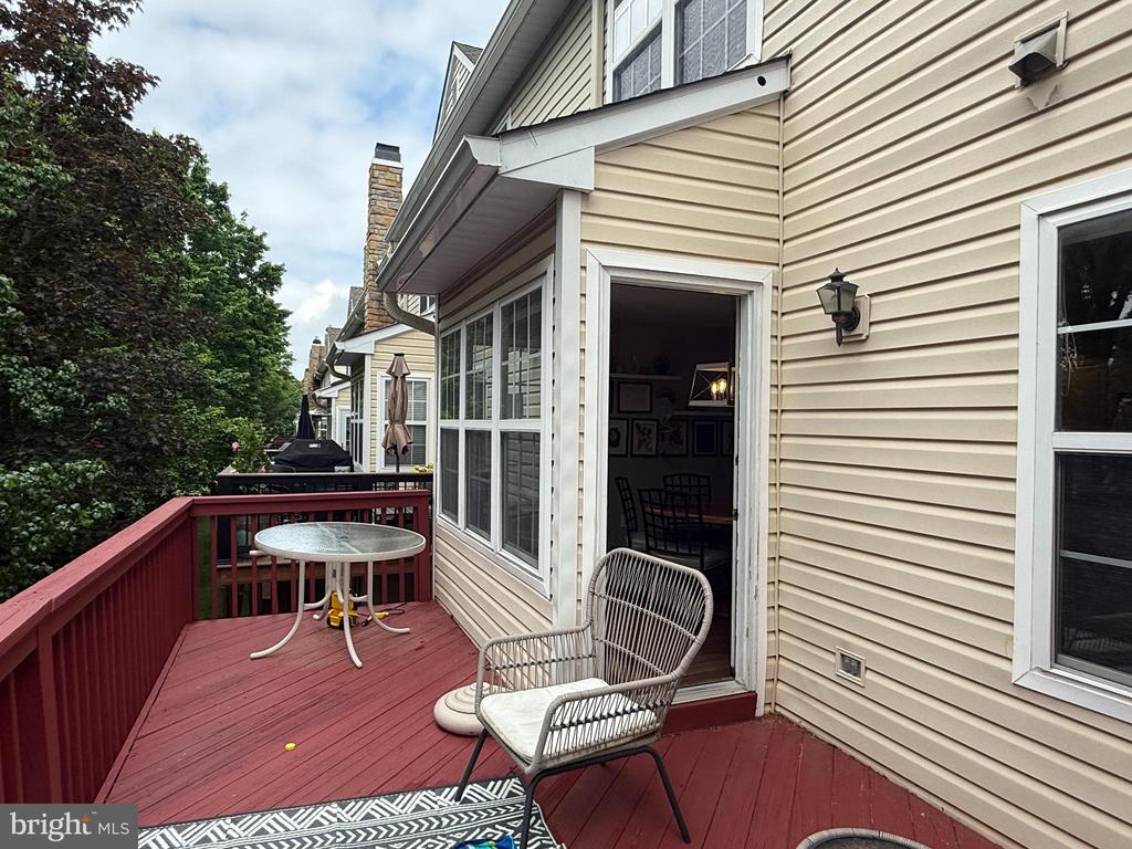 128 GLENEAGLES DR
