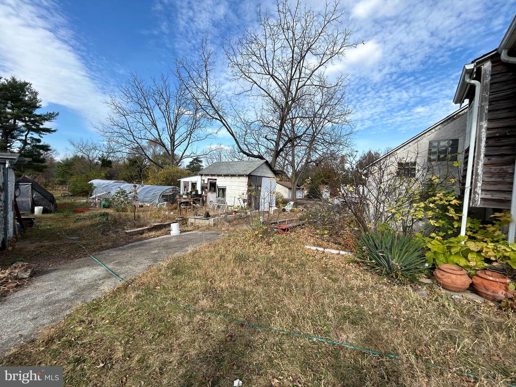 2213 Bethel Rd