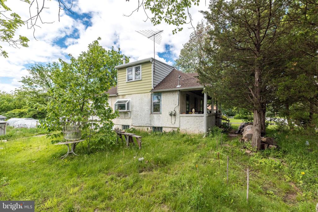 2213 Bethel Rd