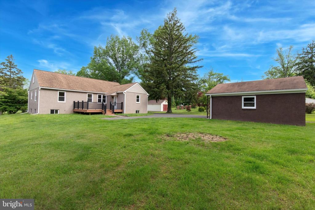405 CEDAR HILL RD