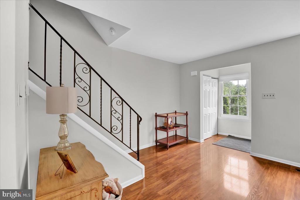 33 School Rd