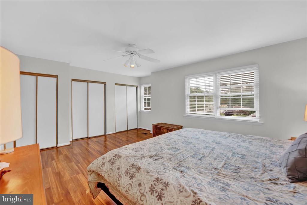 33 School Rd