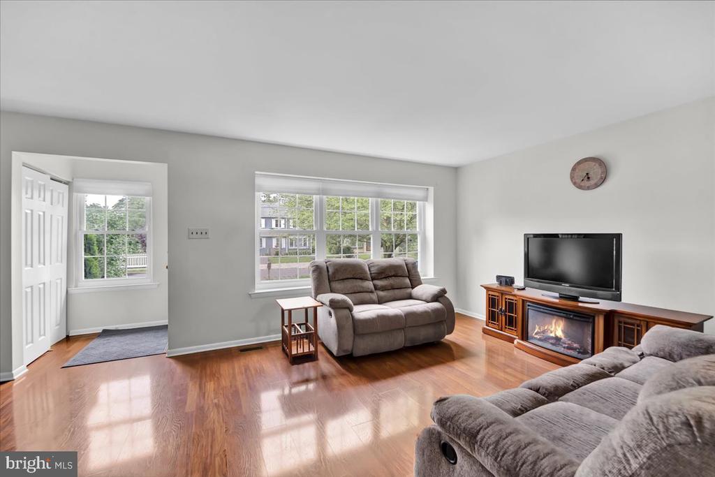 33 School Rd