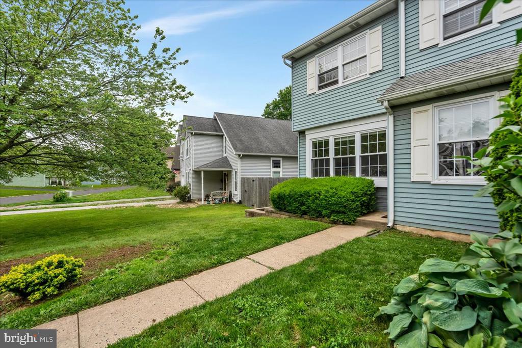 33 School Rd