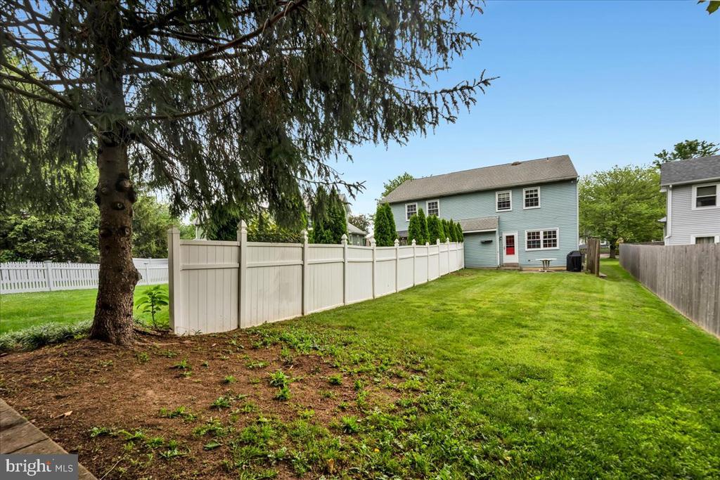 33 School Rd