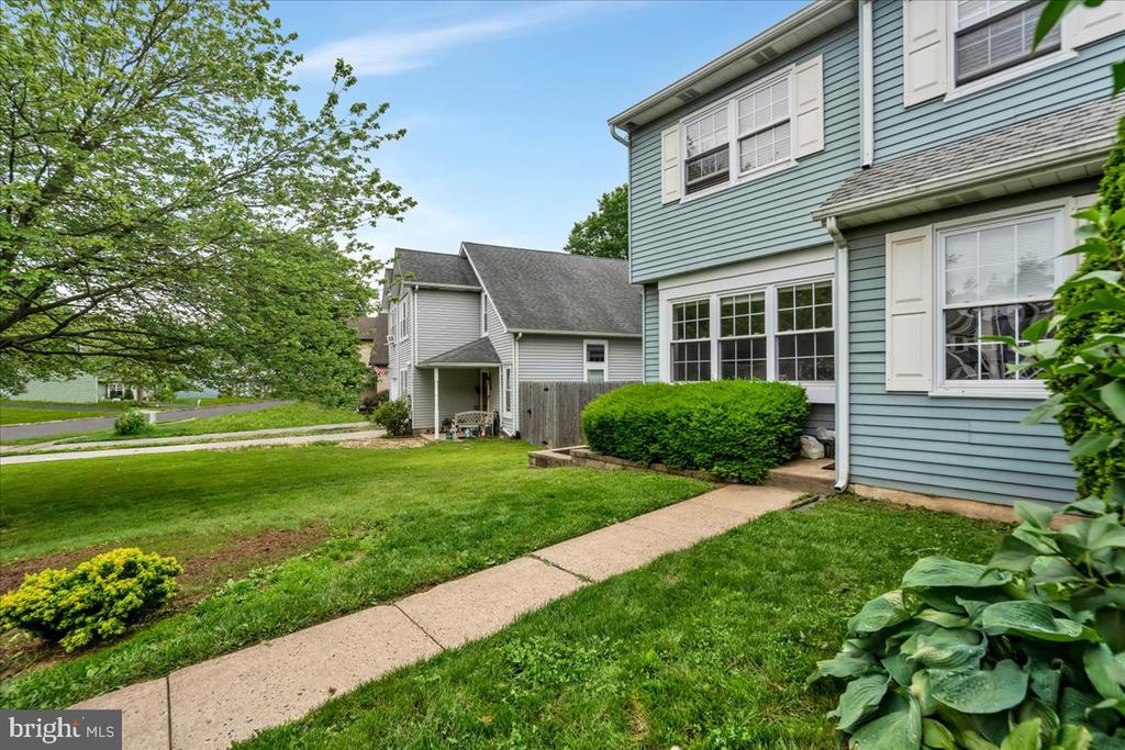 33 School Rd