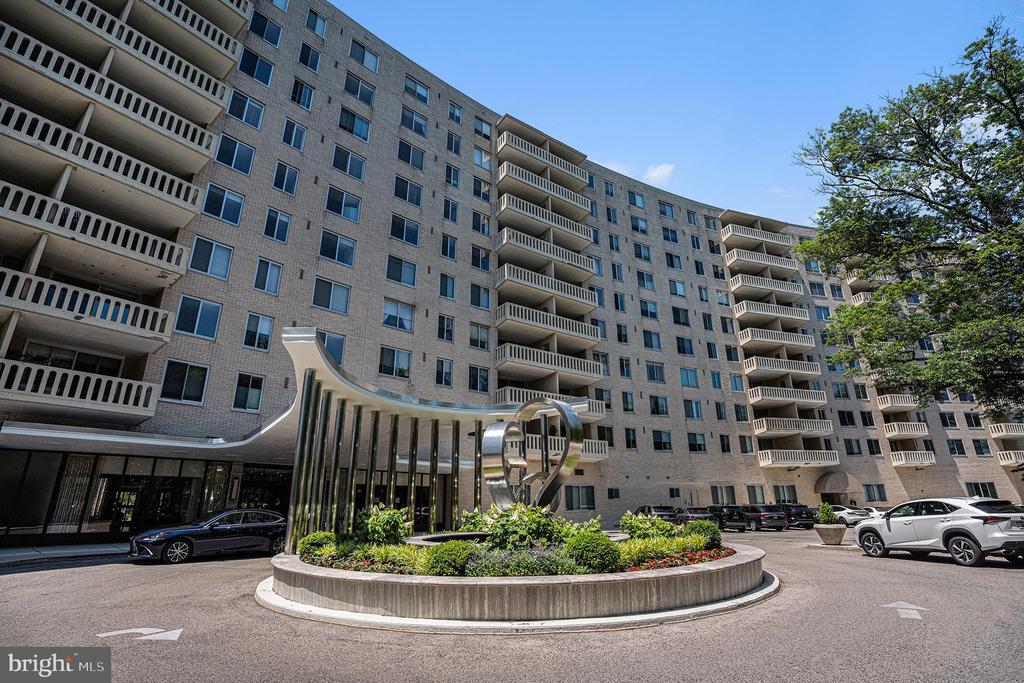 191 Presidential Blvd #R-204