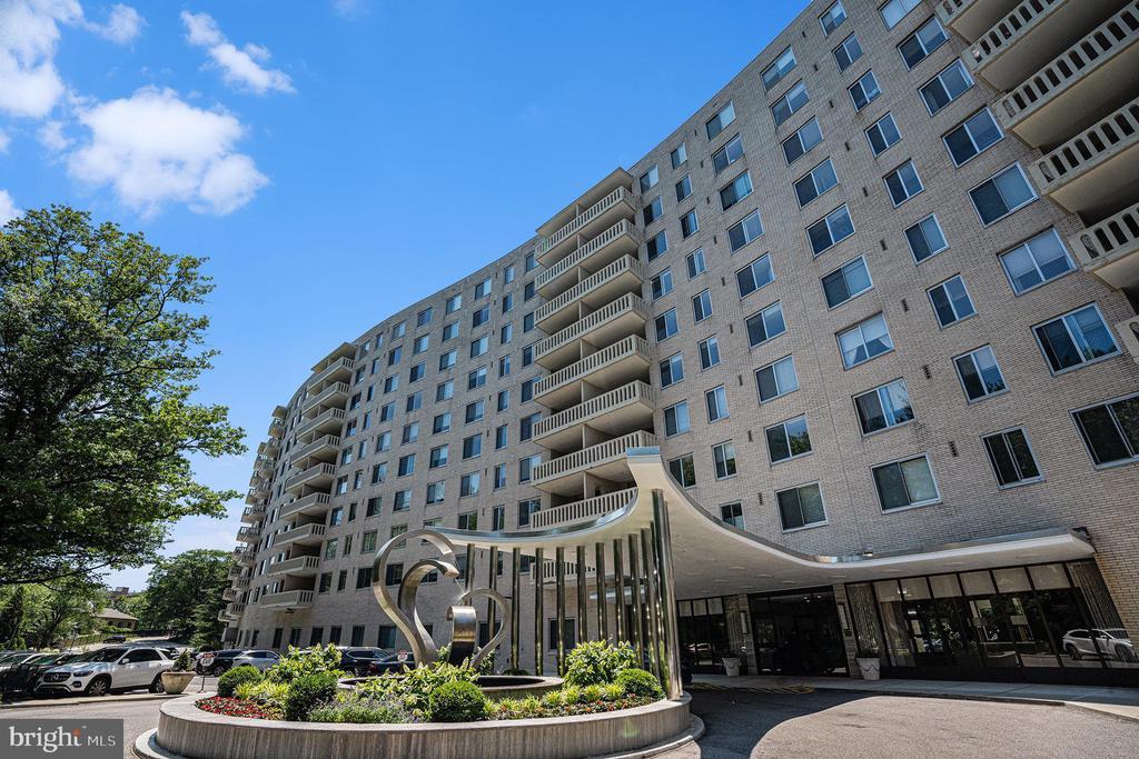 191 Presidential Blvd #R-204