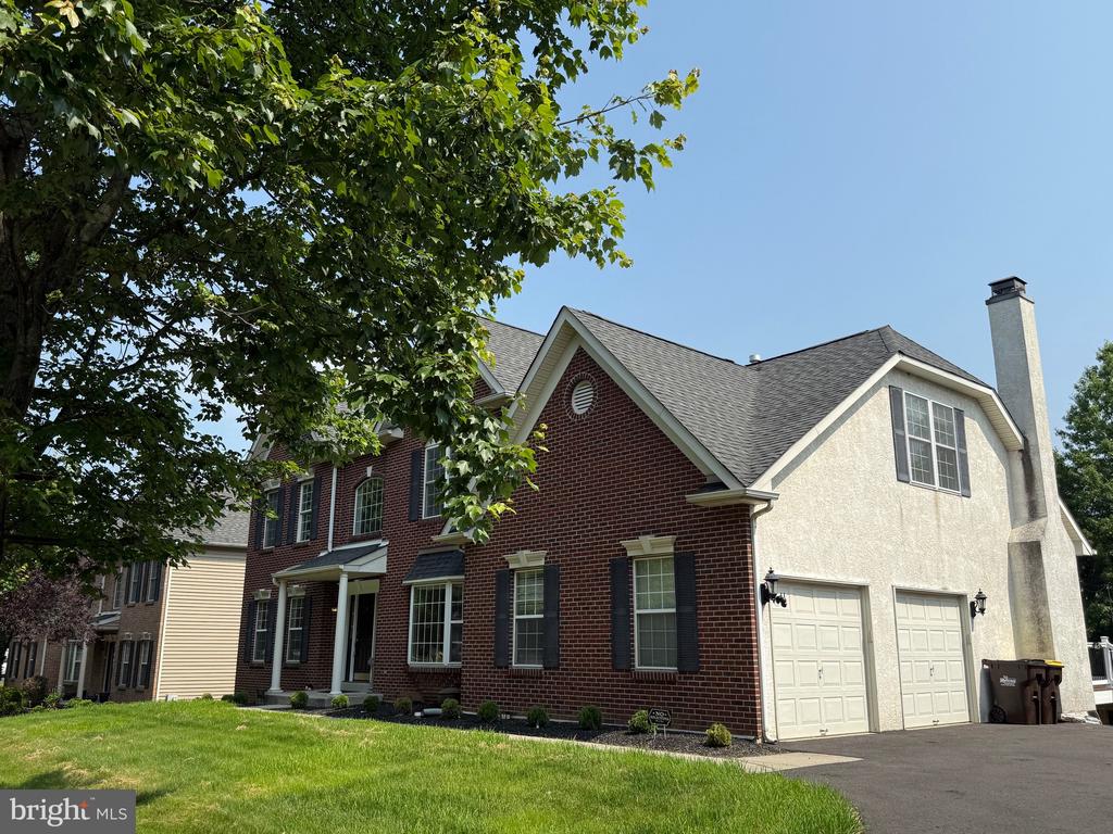 103 CARSON DR