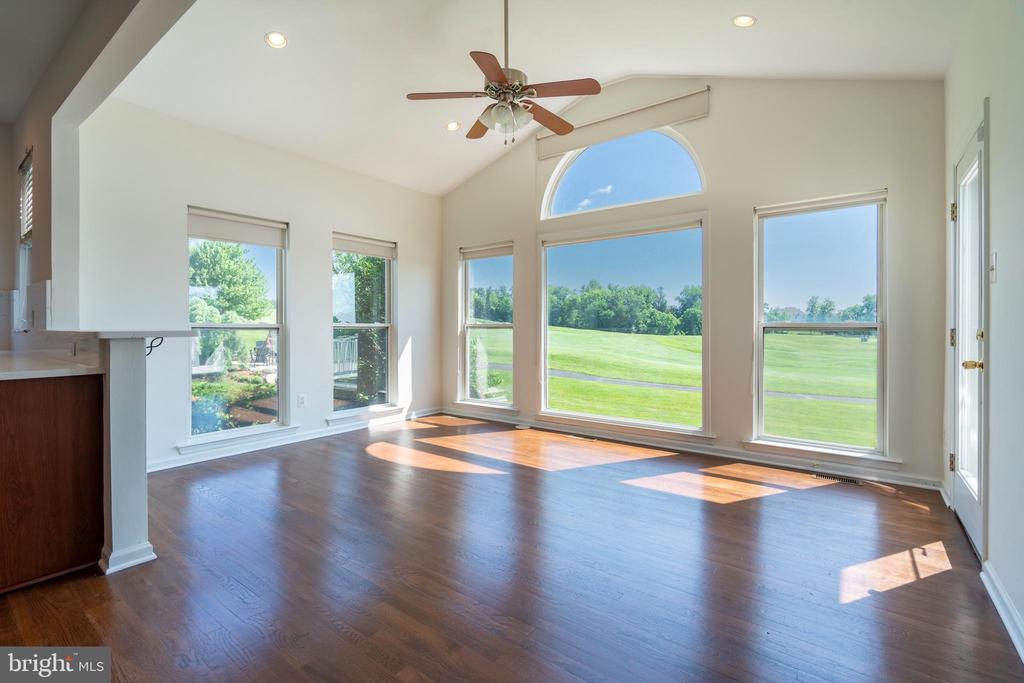 507 WINTER GREEN CIR
