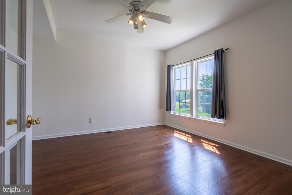 507 WINTER GREEN CIR