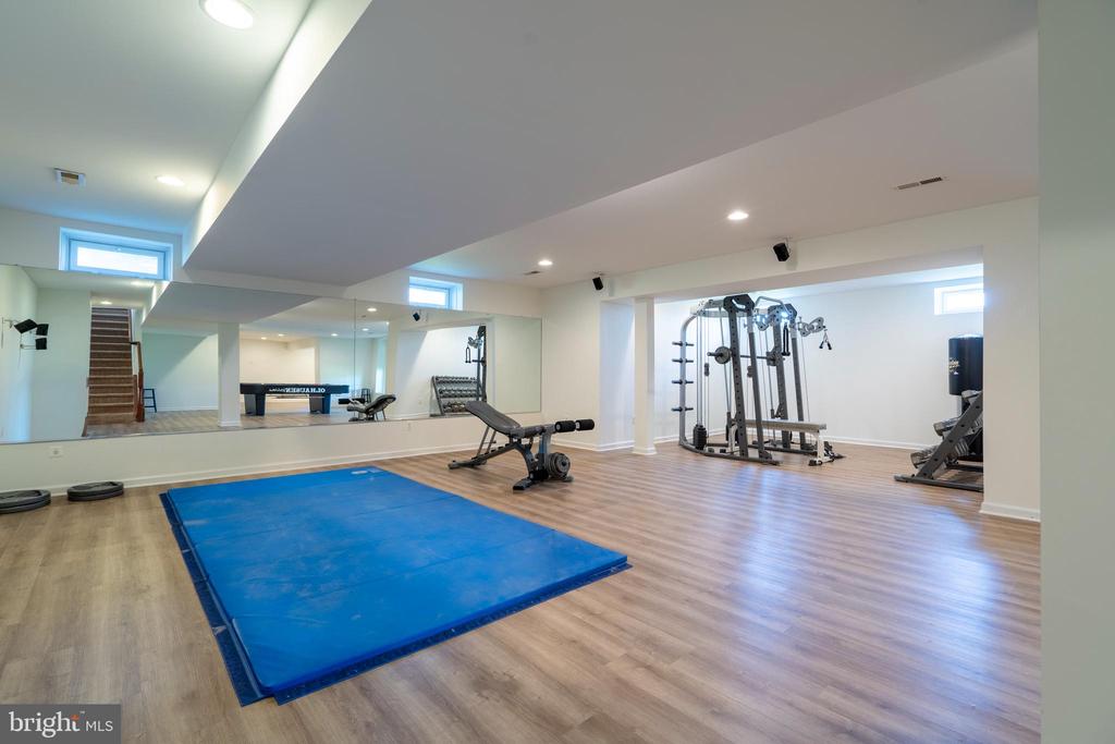 507 WINTER GREEN CIR