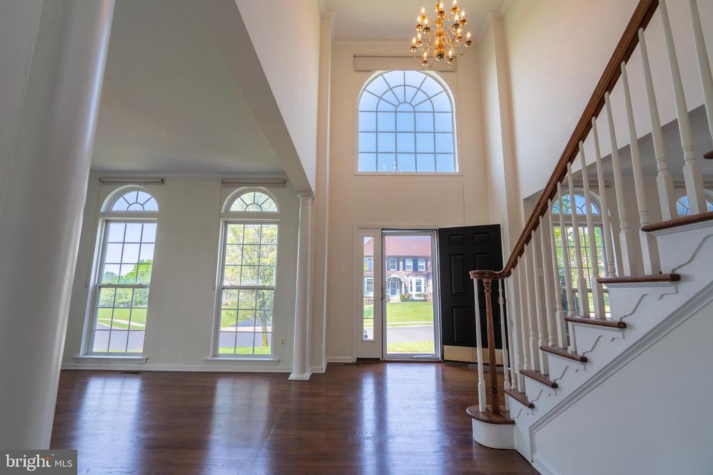 507 WINTER GREEN CIR