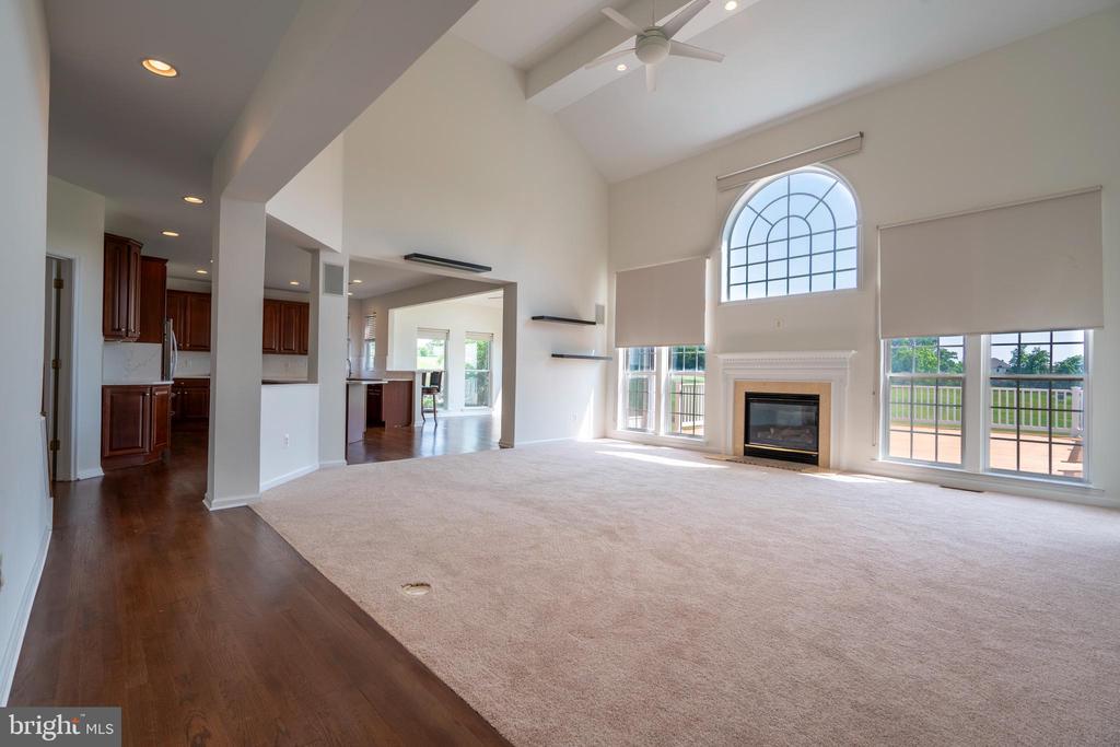 507 WINTER GREEN CIR