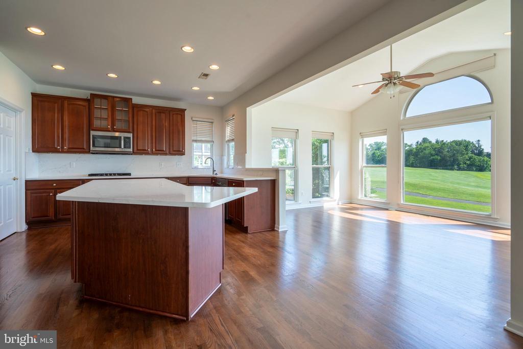 507 WINTER GREEN CIR