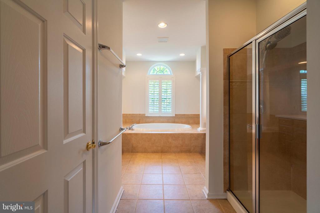 507 WINTER GREEN CIR