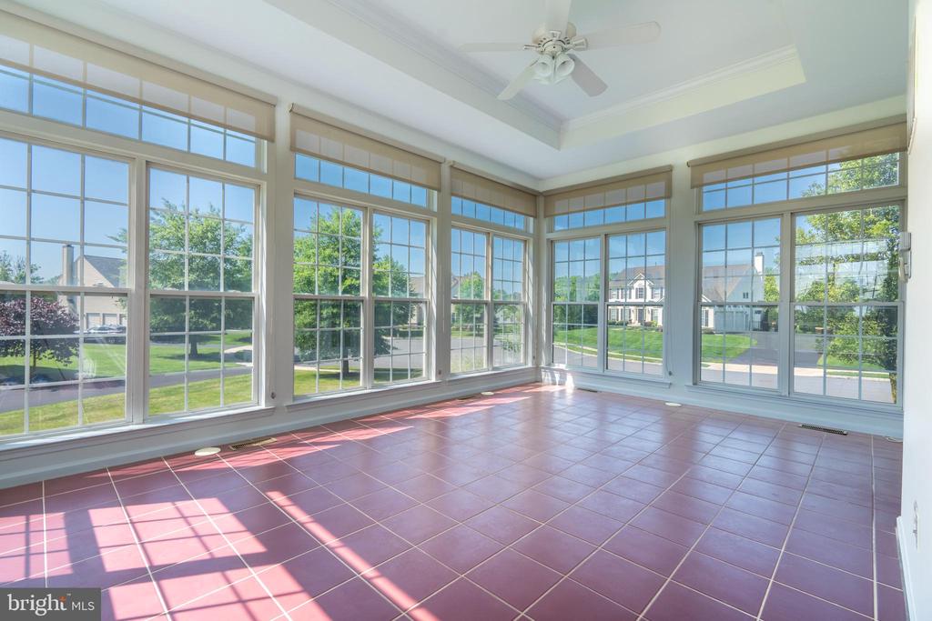 507 WINTER GREEN CIR