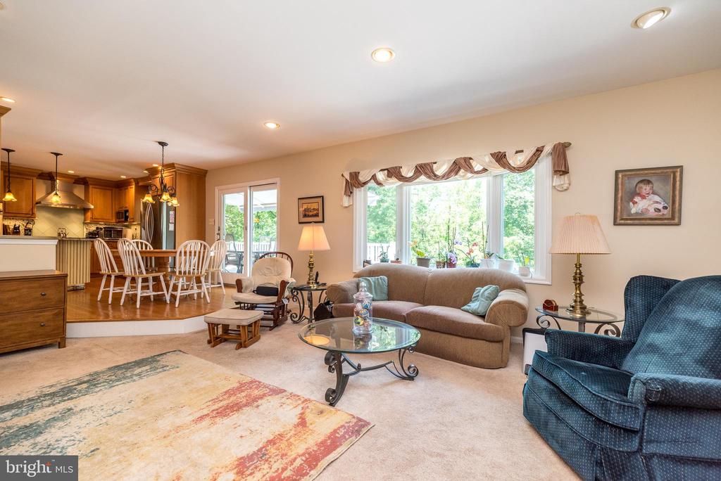 760 Audubon Dr