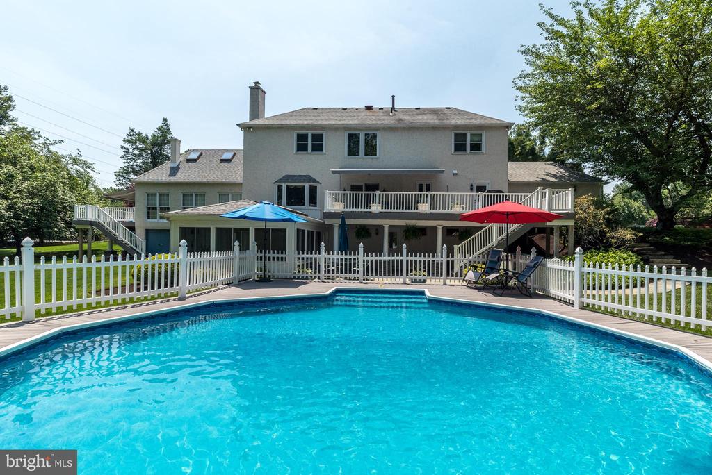 760 Audubon Dr