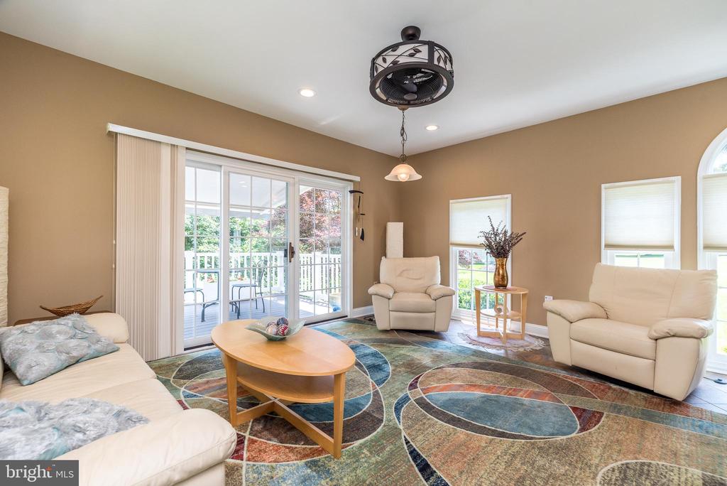 760 Audubon Dr