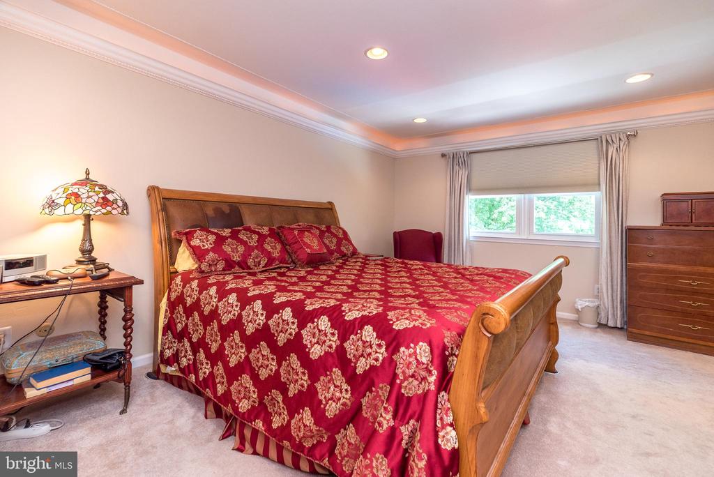 760 Audubon Dr