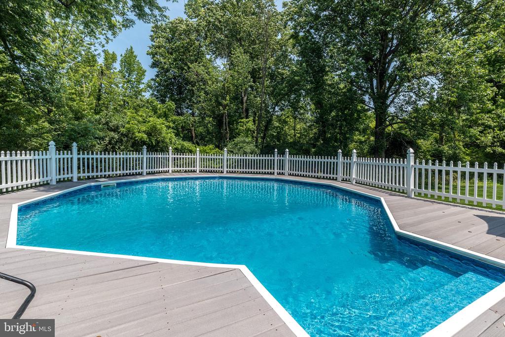760 Audubon Dr