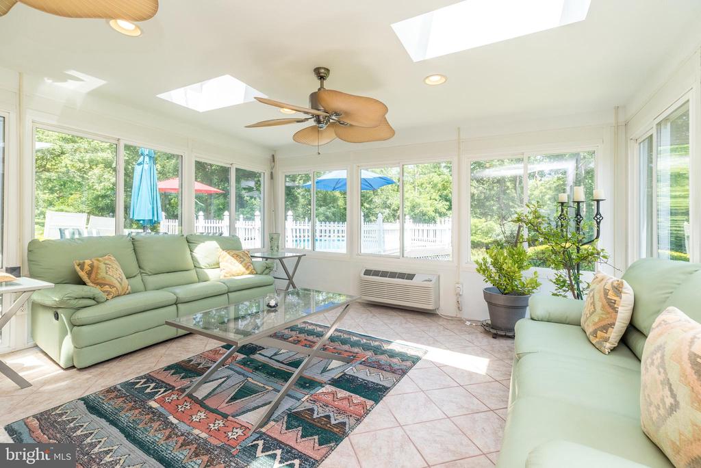 760 Audubon Dr
