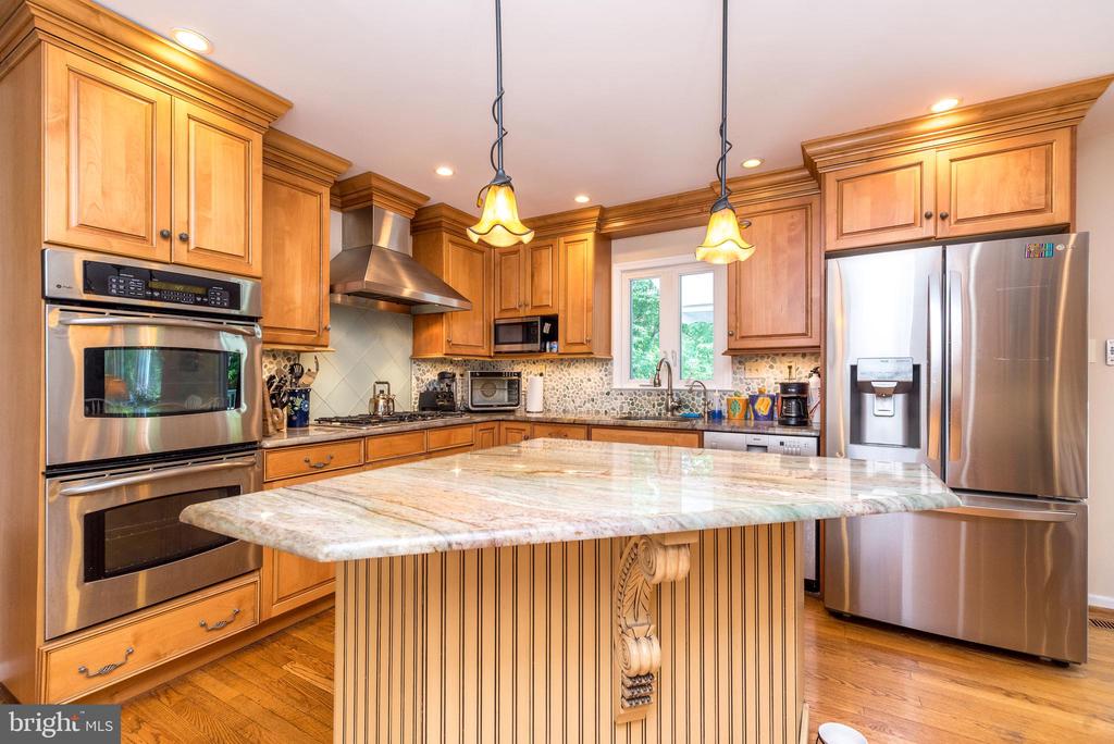 760 Audubon Dr