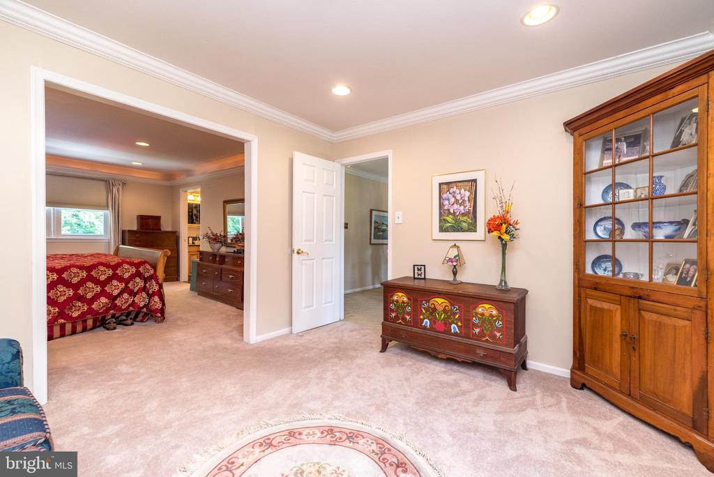 760 Audubon Dr