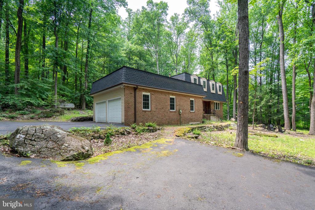284 Whites Mill Rd