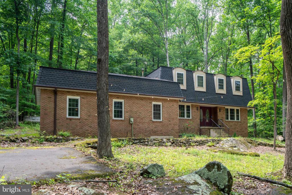 284 Whites Mill Rd