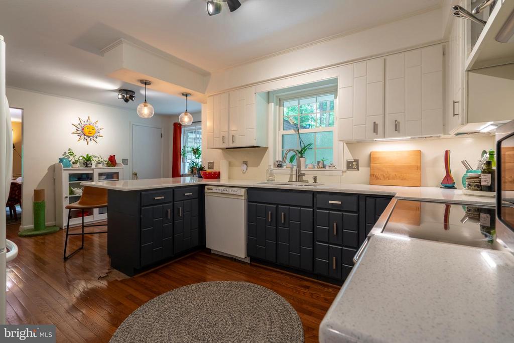 284 Whites Mill Rd
