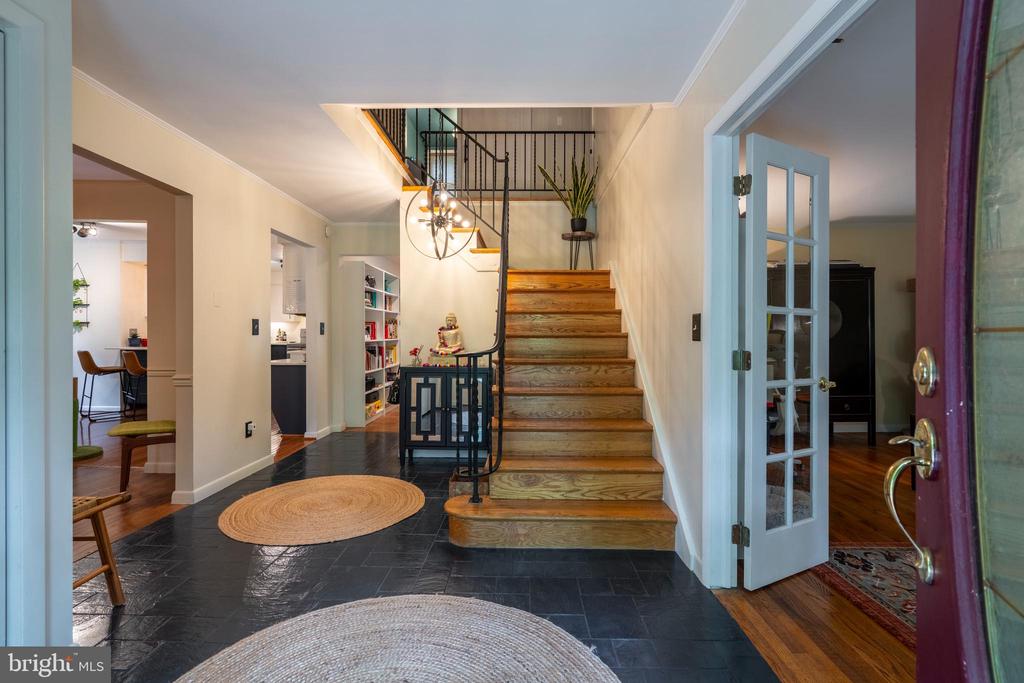 284 Whites Mill Rd