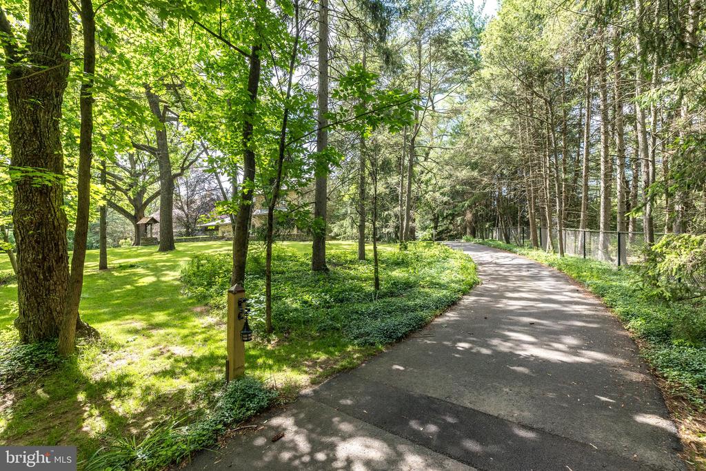 104 Limekiln Pike