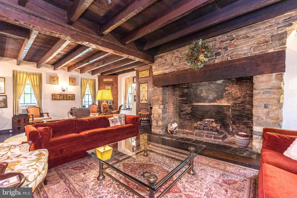 104 Limekiln Pike