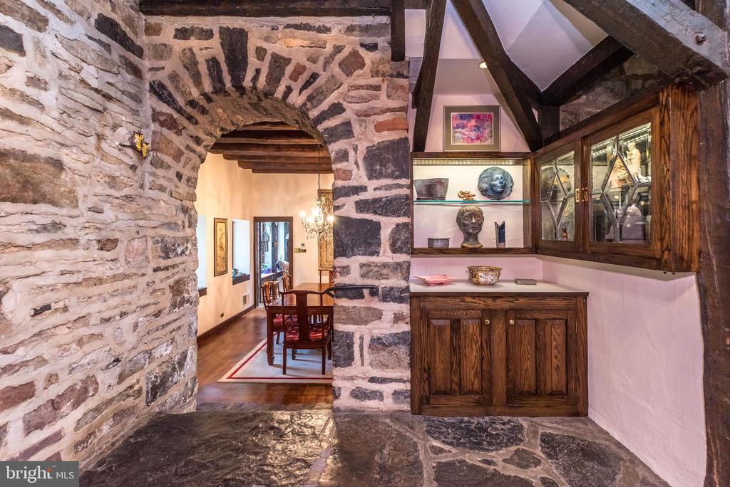 104 Limekiln Pike