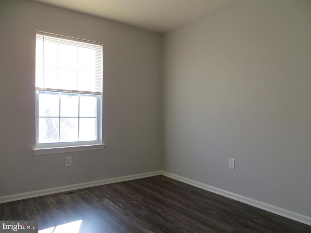 3606 CARRIAGE CT