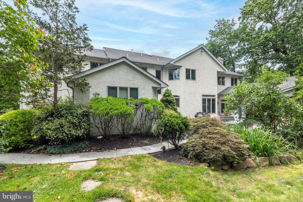 1657 Tuckerstown Rd