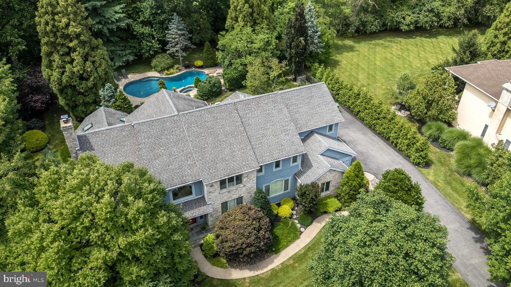 1657 Tuckerstown Rd