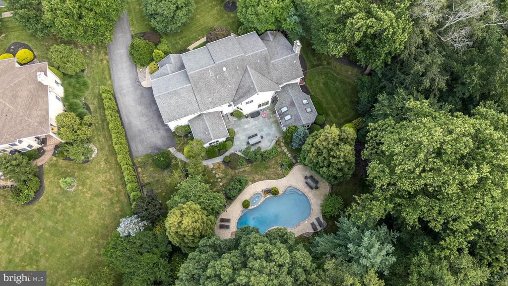 1657 Tuckerstown Rd